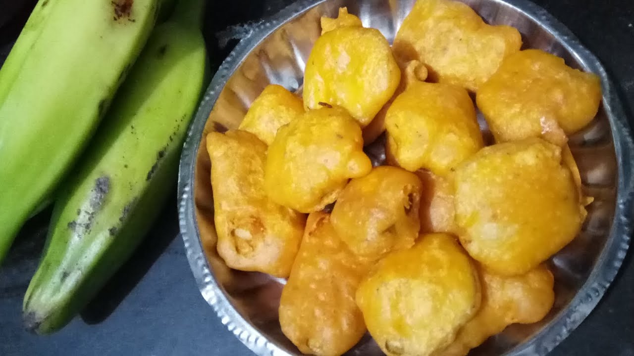 Banana Bajji | Raw Banana Bajji | అరటికాయ బజ్జి | how to make aratikaya bajji | @geethaallrounder
