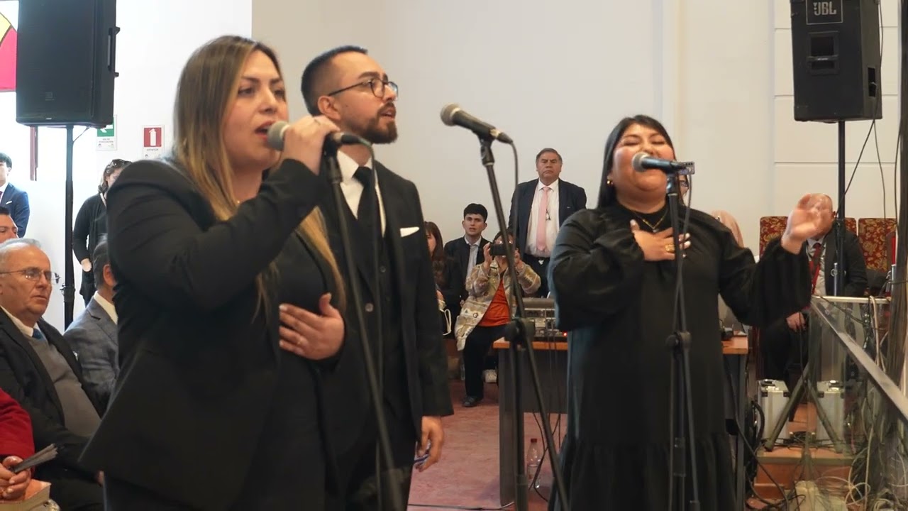 Santo es el que Vive & Yo te Alabaré | Orquesta Sinfónica Evangélica de Chile | OneShoot