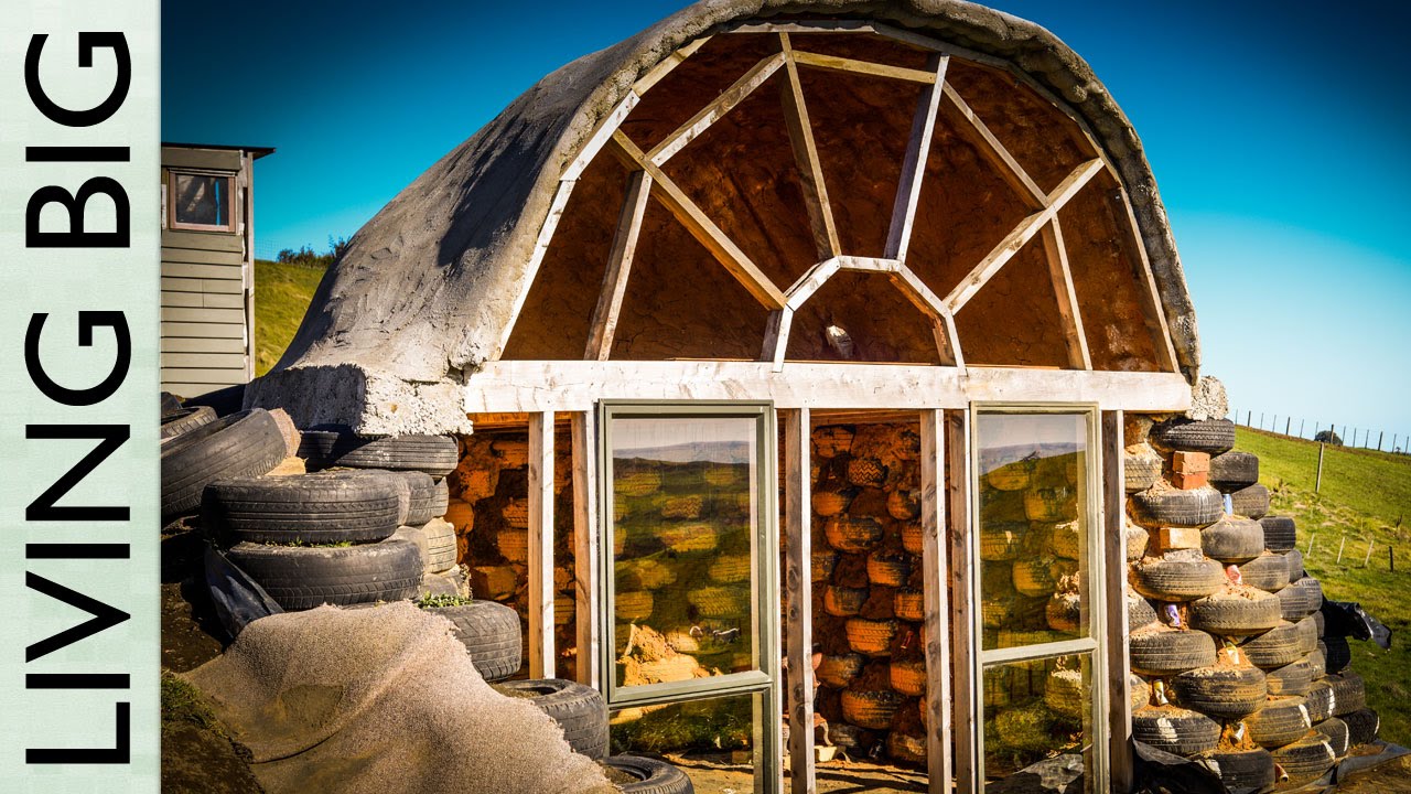 Extraordinary Micro Earthship in New Zealand