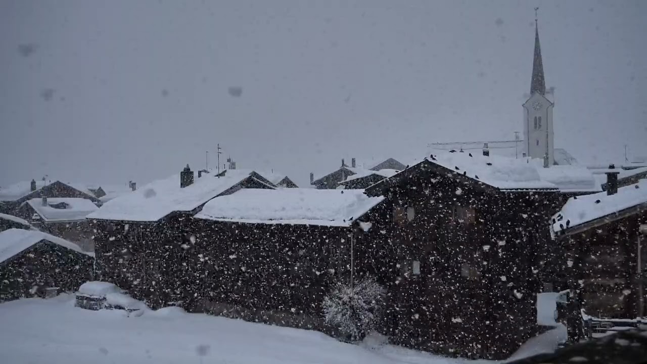 Winter Blizzard with Church Bell Echoes &ndash; 5 Hour Relaxing Background Noise