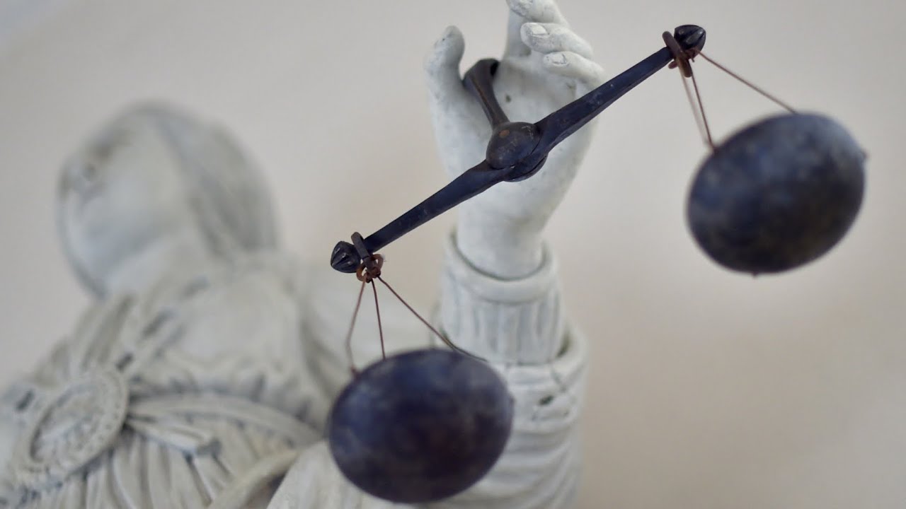 Financement du terrorisme : un avocat et deux journalistes condamn&eacute;s