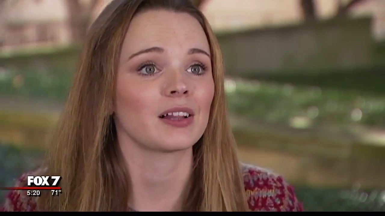 Creator of viral video of first University of Texas exam talks with FOX 7 Austin | 12/2017