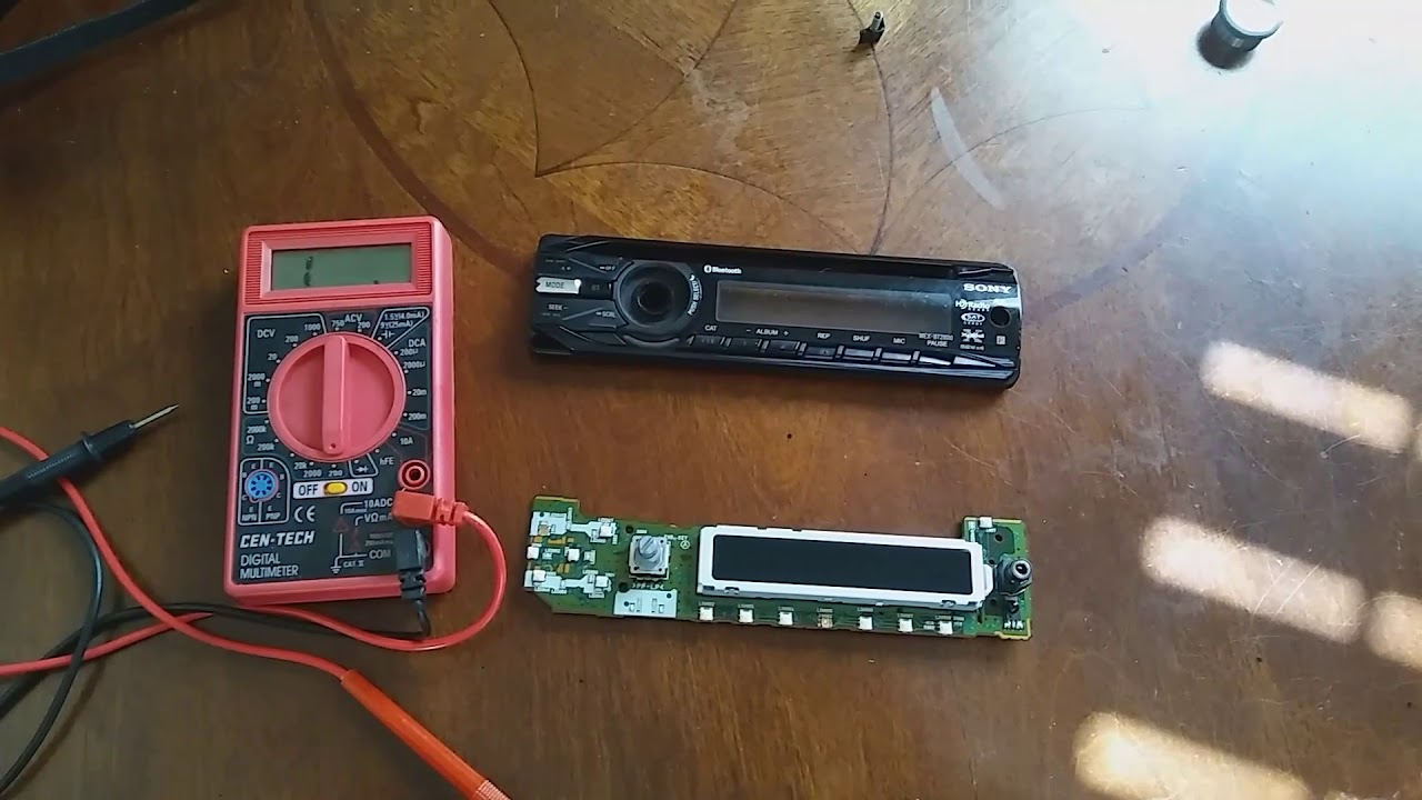 How to fix car head unit