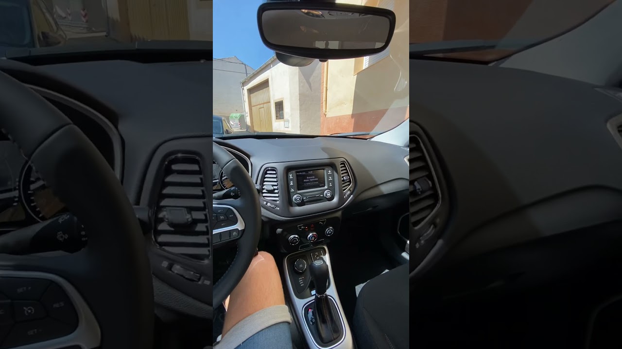 Jeep Compass interior