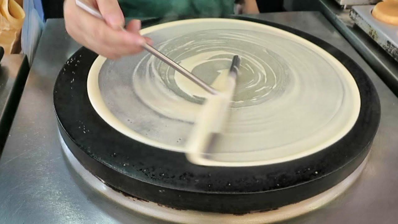 China Street Food. Five Chinese Crepes, Jianbing, Tasted in Mong Kok. Hong Kong