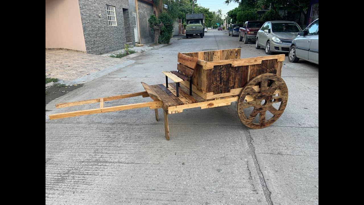 Carreta para niños adorno de jardin macetero