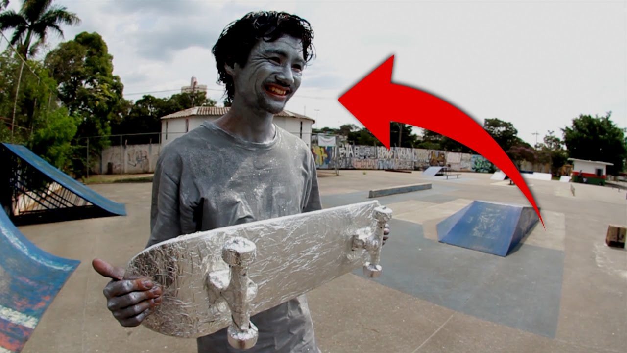 SKATISTA PRATEADO | SILVER SKATEBOARDER - LB SKT #60