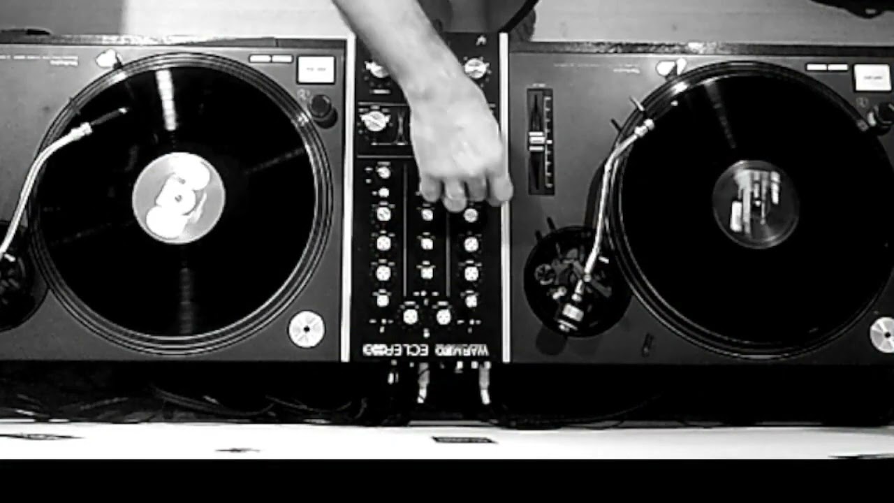 Semenov - Vinyl Session #2 /01.01.23./ Technics SL-1200 MK3 x 2 & ECLER WARM2 Analog Rotary Mixe
