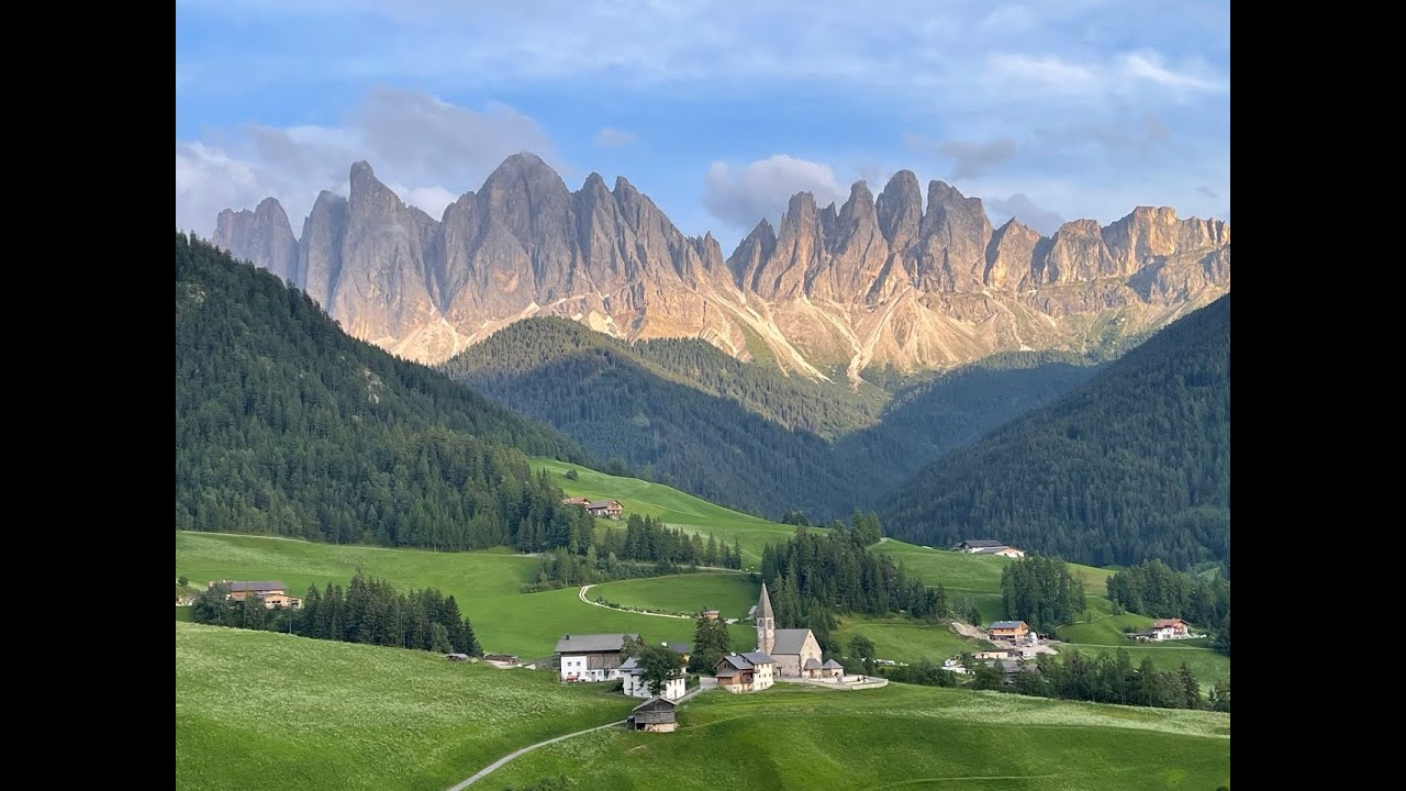 Villn&ouml;&szlig;tal S&uuml;dtirol - Postkartenmotive - die Geislerspitzen -2021
