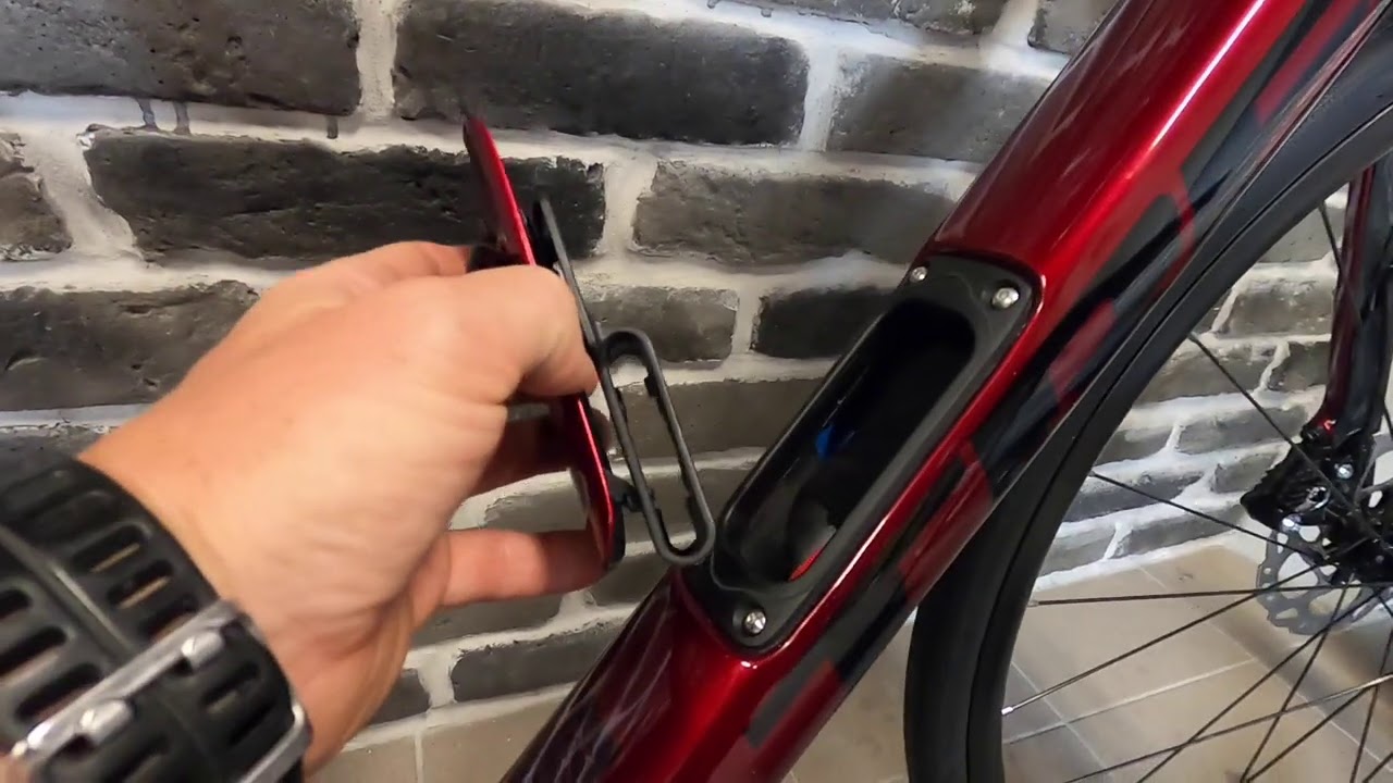 Trek Domane SL5 2021 bordowo-czarny