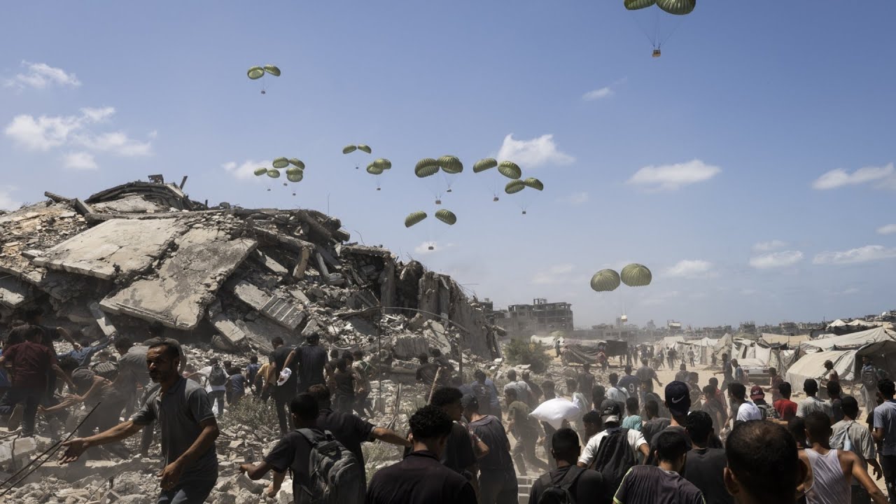 UN&rsquo;s aid delivered in Gaza is being &lsquo;hijacked&rsquo; and &lsquo;sold&rsquo; onto black market by Hamas