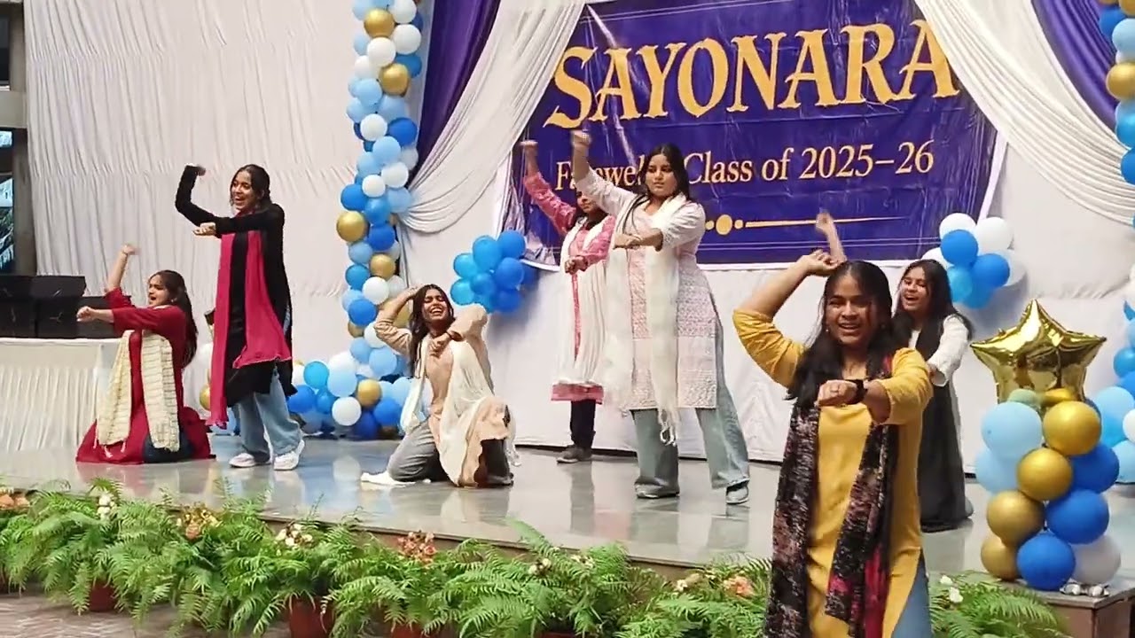 Farewell dance performance 
