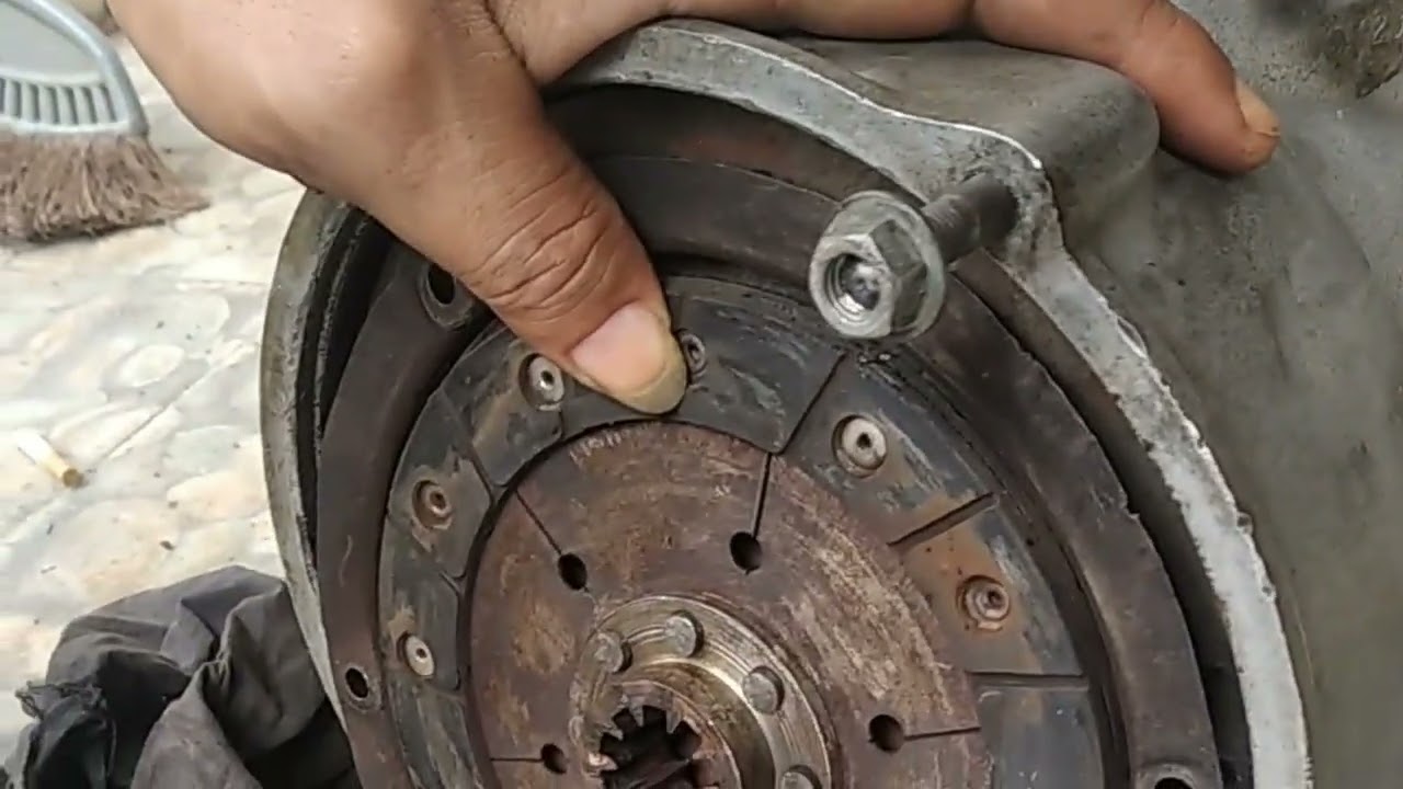 Bongkar mesin BMW R25