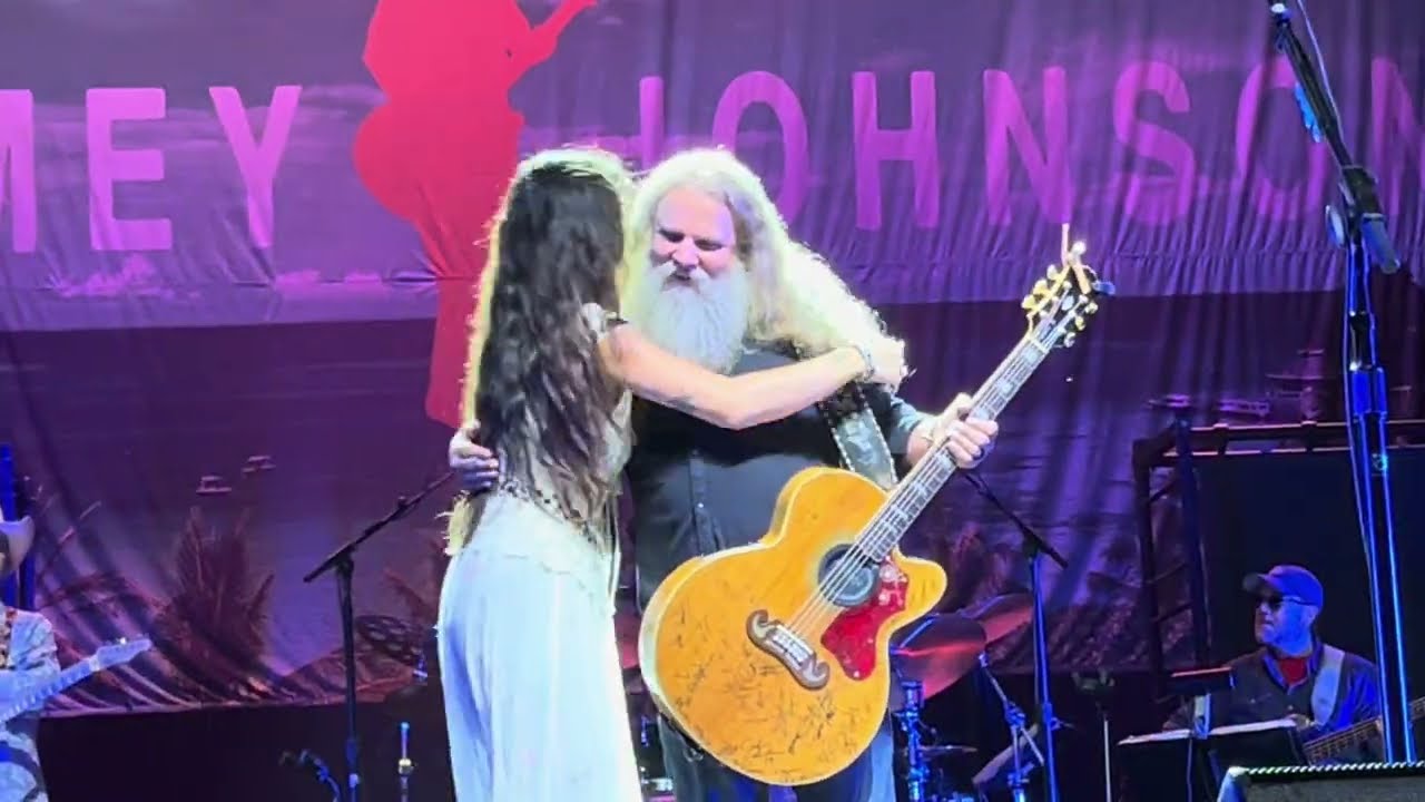 Jamey Johnson with Kassi Ashton - Night Moves