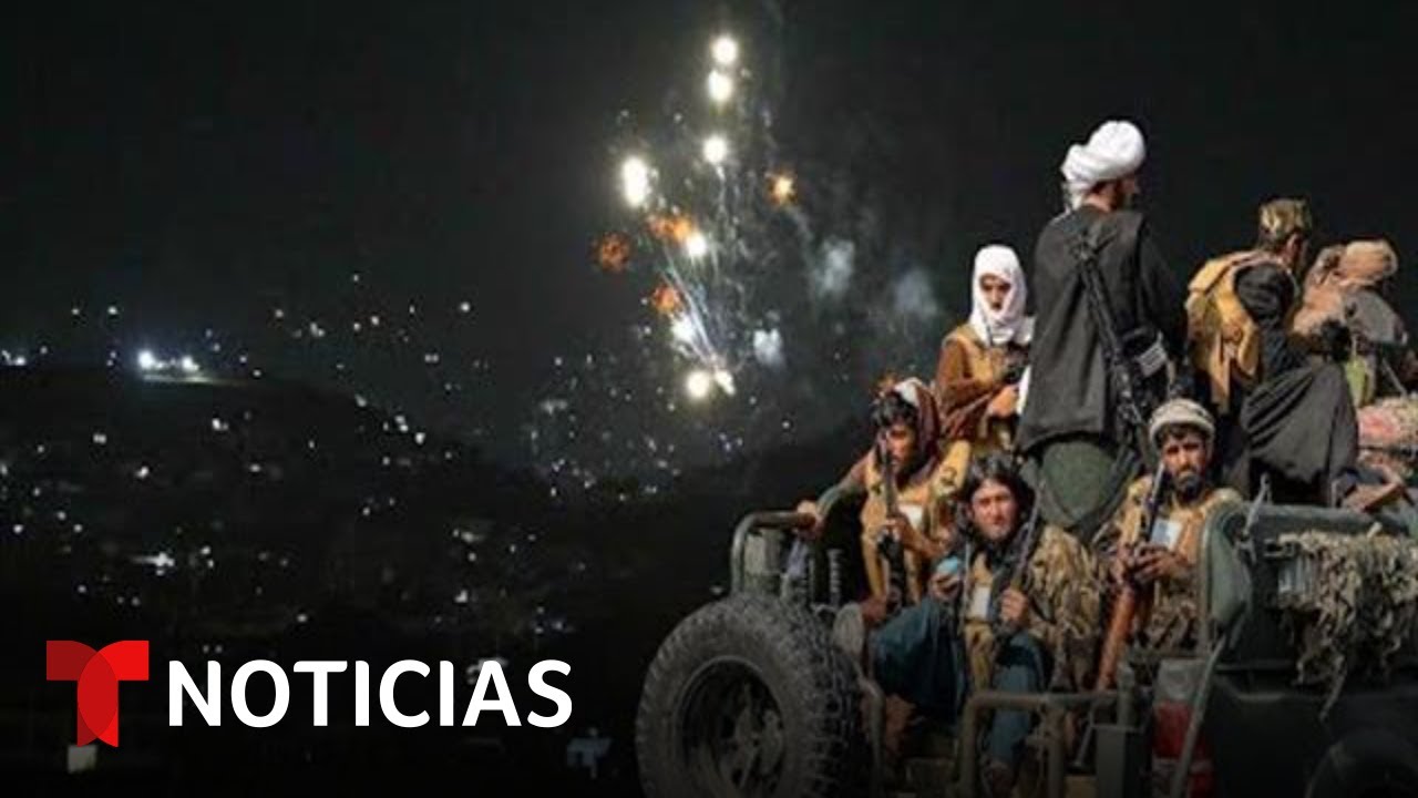 Los talibanes celebran la salida de tropas estadounidenses | Noticias Telemundo