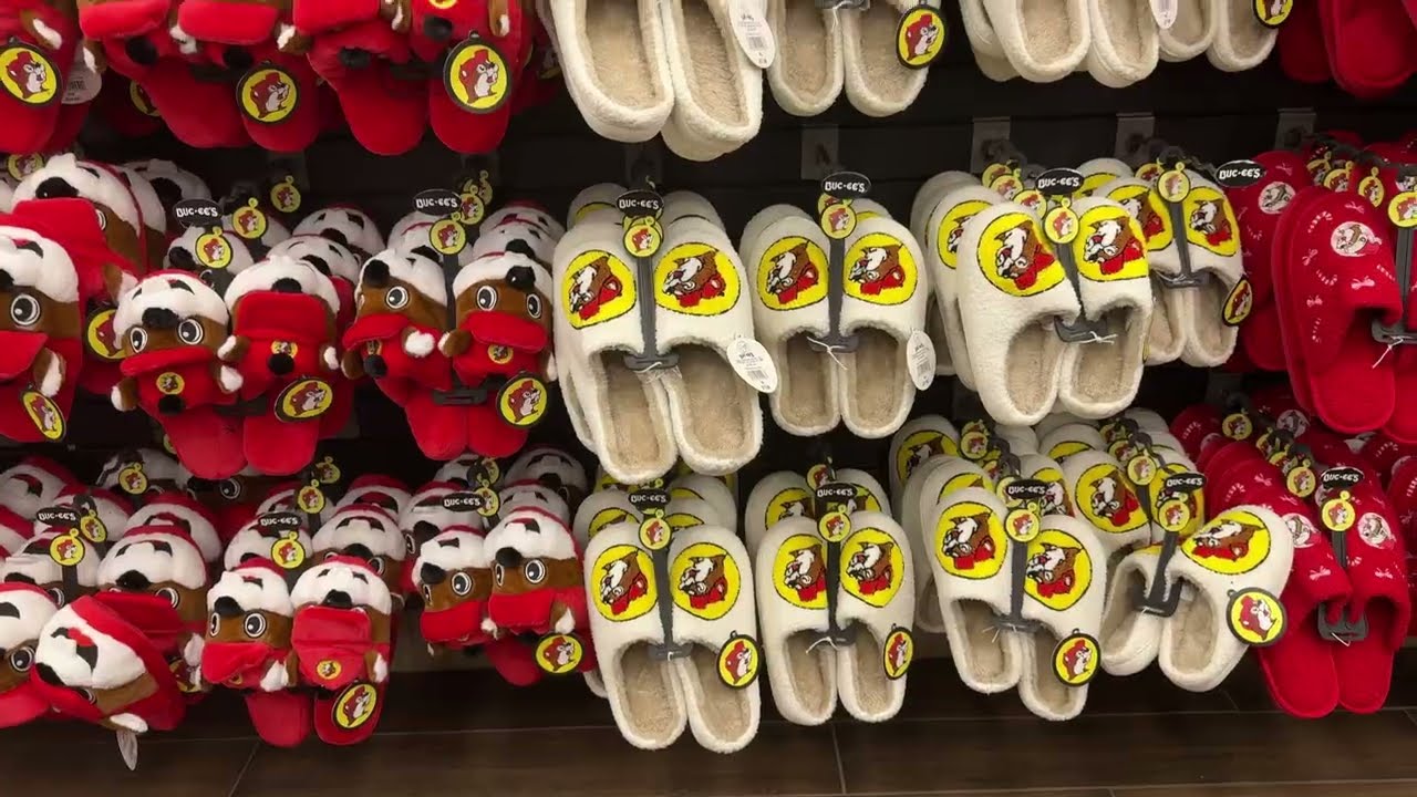 Let's go shopping to the famous Buc-ee's in Texas