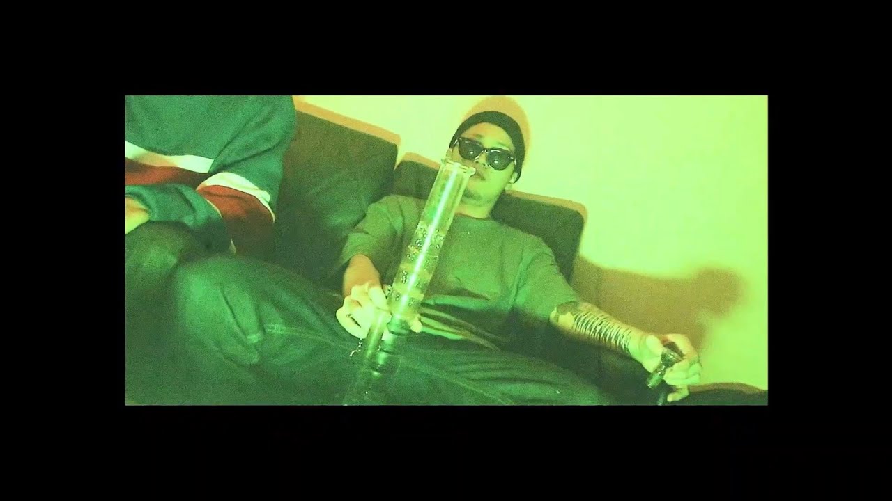 【MV】TOM 〔feat.8c〕- BURI BURI MAN〝ブリブリマン〟