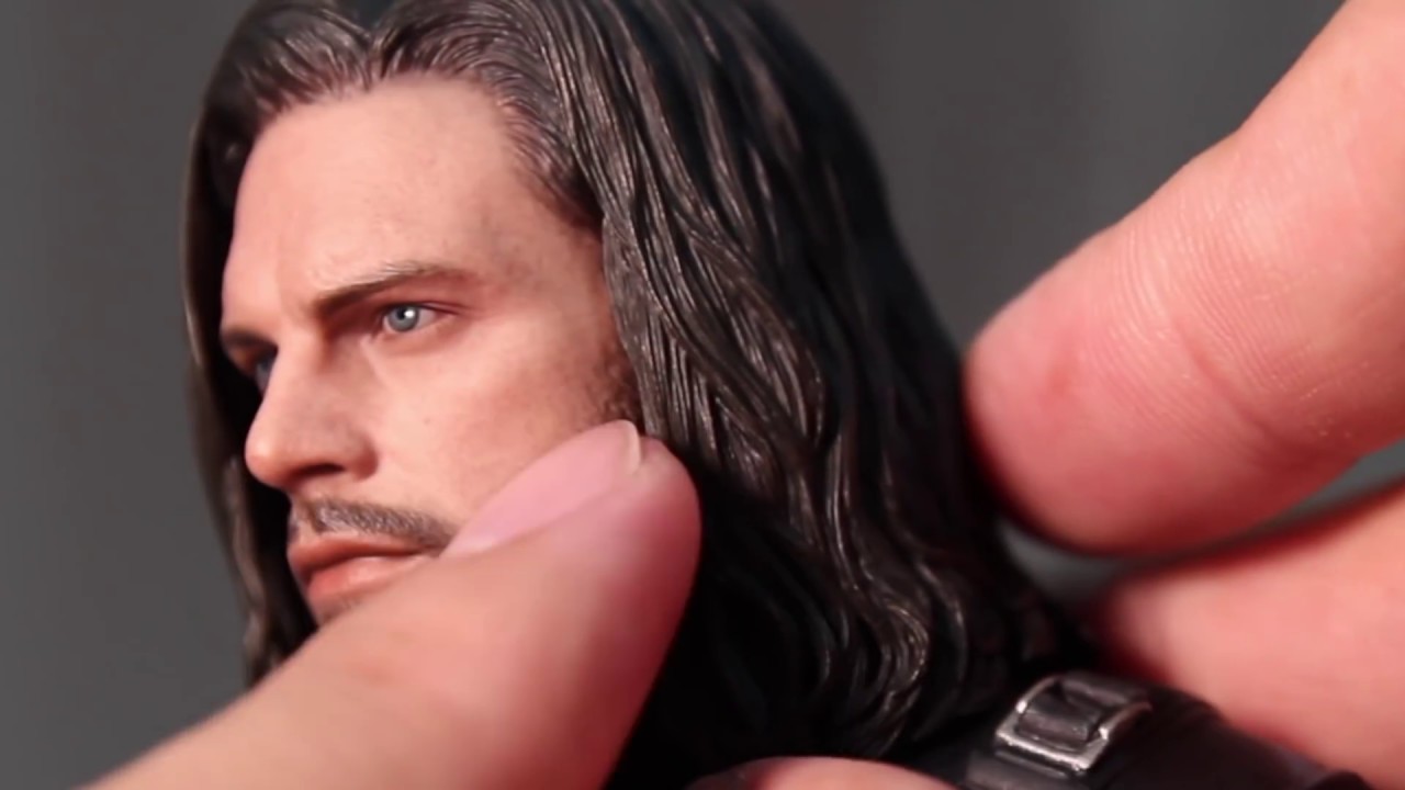 GILE MIRIP BANGET INI FIGURE!! UNBOXING HOTTOYS BUCKY BARNES AVENGERS INFINITY WAR!!! TERBAIK MAN!!!