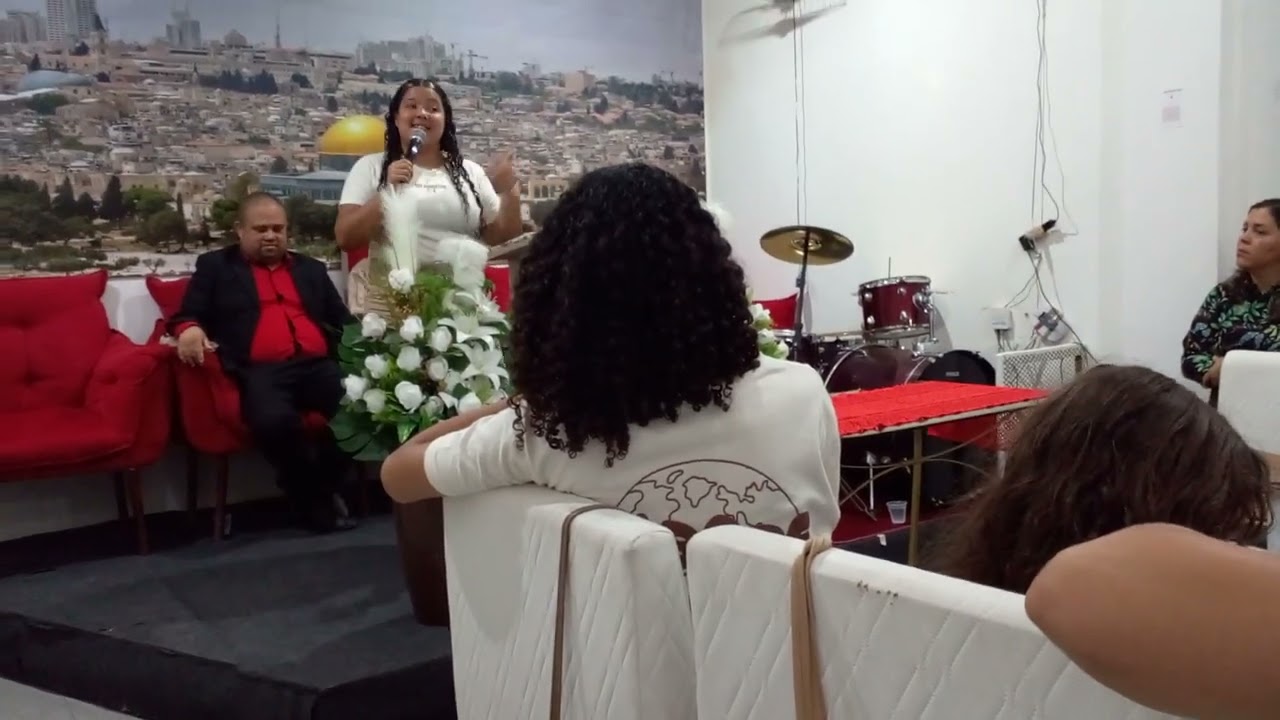 MISS ISTEPPANNI
