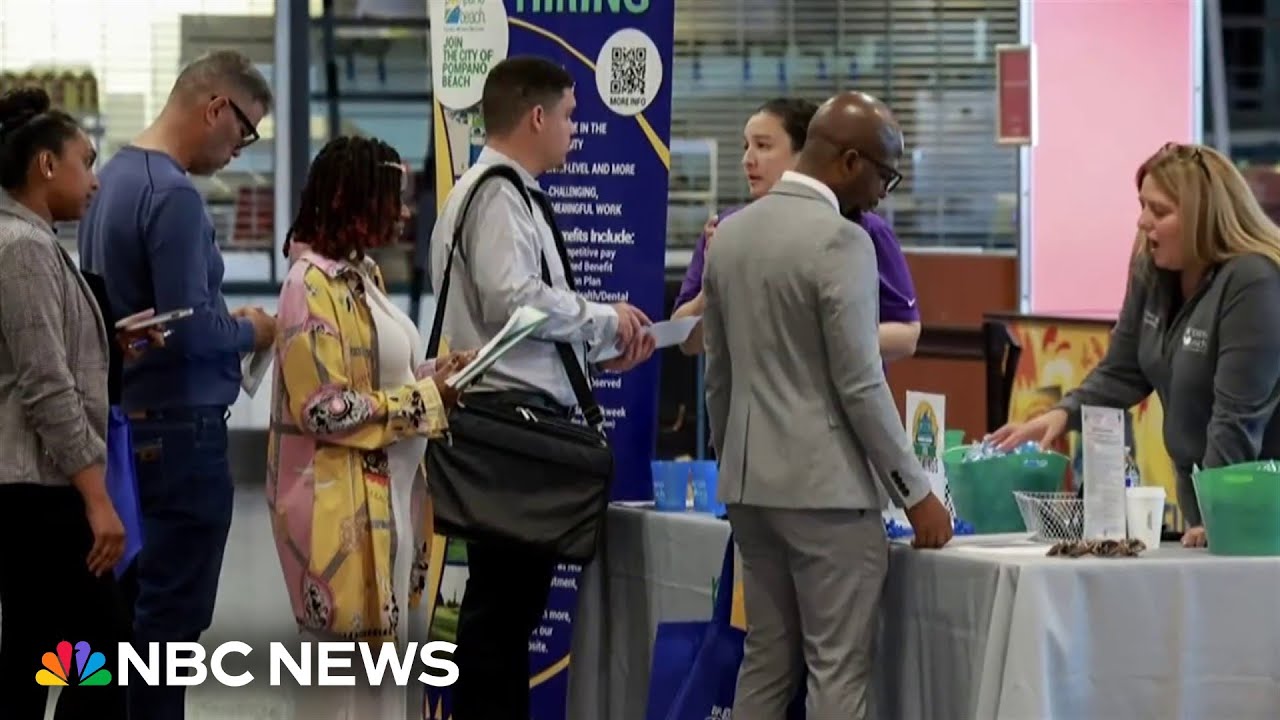 Tips on how to navigate the job market for new graduates