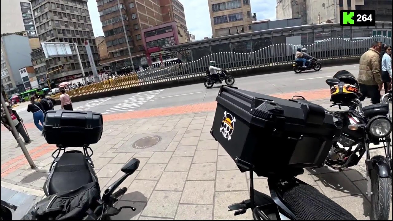 UNA MOTO MAS EN LA CIUDAD DE BOGOTA MODALIDAD HALADA 58 VAMOS POR ELLA