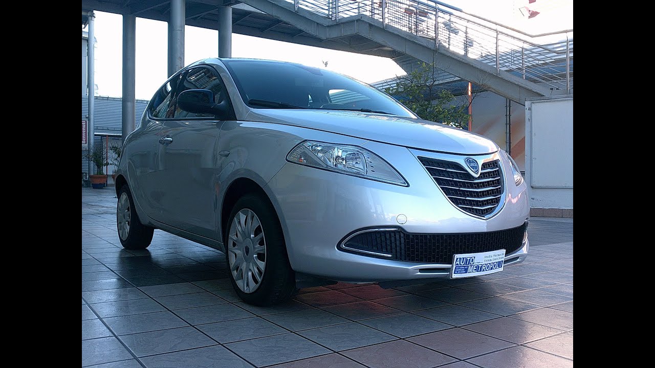 Lancia New Ypsilon 1 2 69cv Gold (Gpl) - Autometropoli it