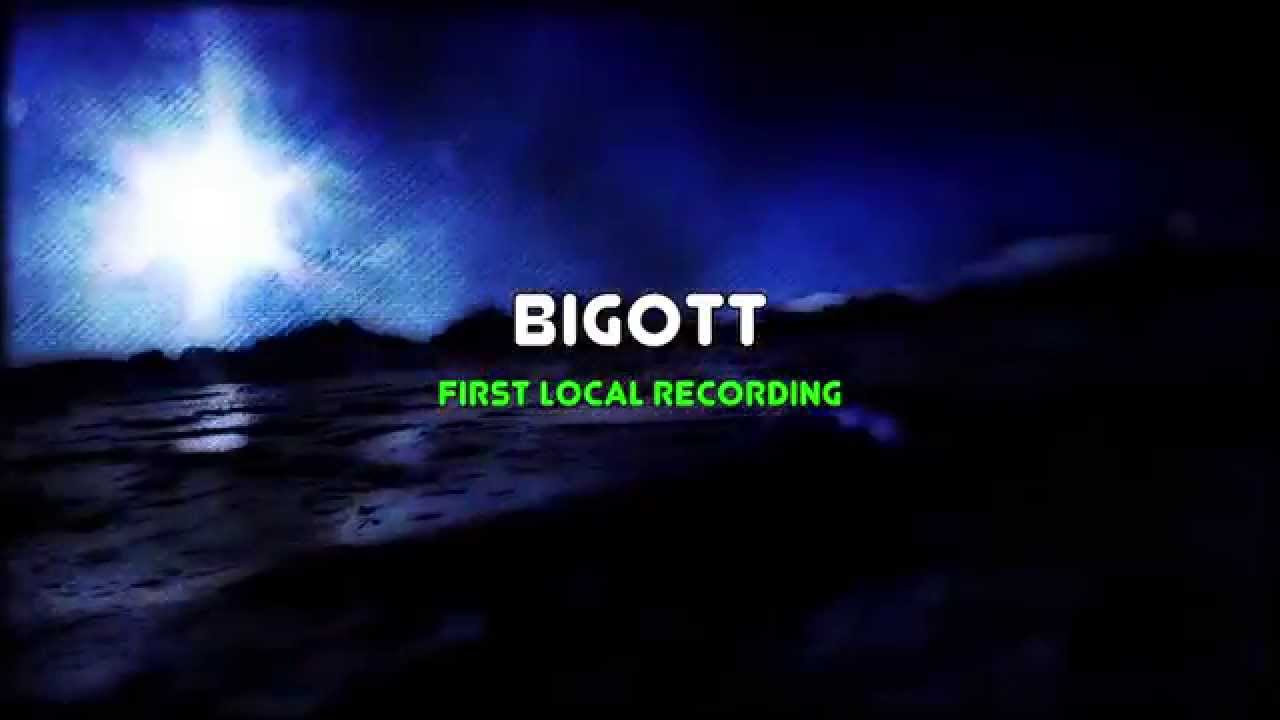 Bigott.- First local recording.