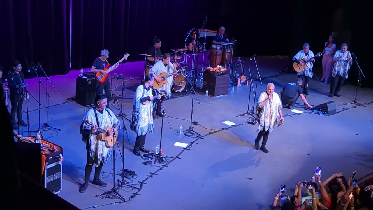 Llorando se fue, Jilguero Flores y Mi Linda Cochabamba Los Kjarkas Concierto despedida Miami 2025