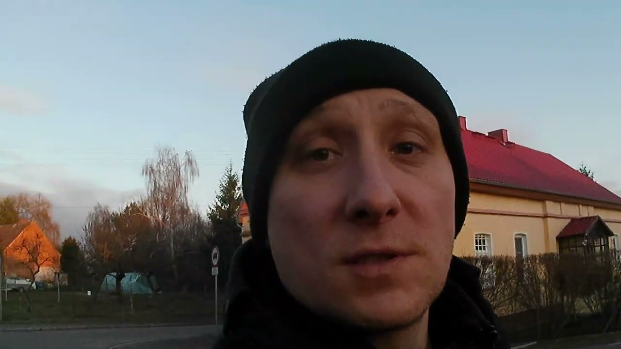 Dawny pomnik wojenny w miejscowości Olszany #Olszany #PomnikWojenny #WielkaWojna #Kapliczka