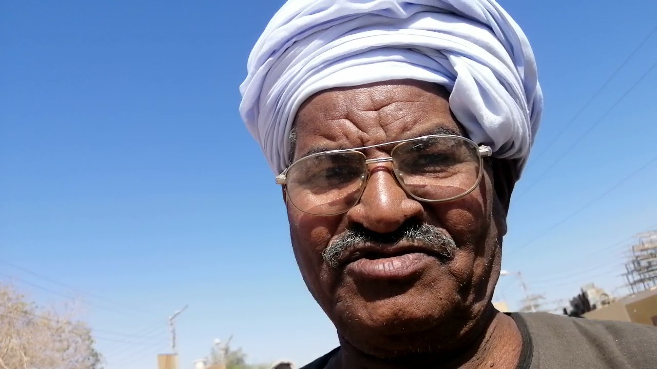 فن الواو بسوق المواشي [ السوق مليان مواهب ]