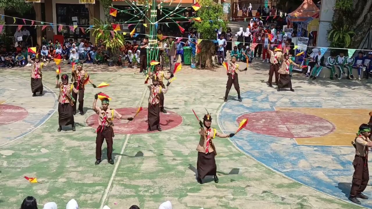 Demo Ekstrakurikuler Pramuka