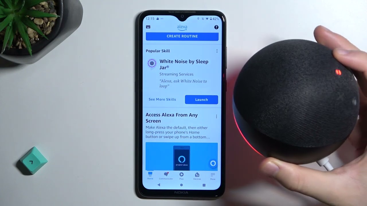 Как отключить микрофон на Amazon Echo Dot 5?