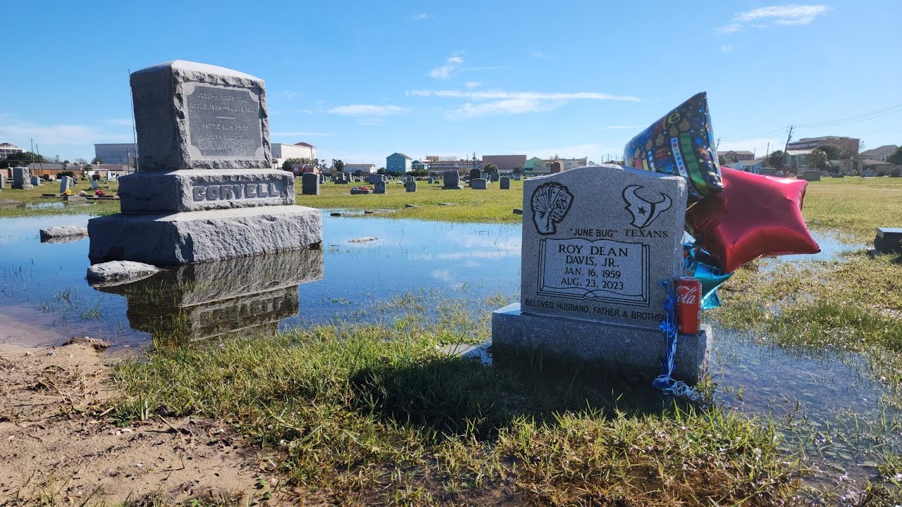 Forgotten In Death-- Lakeview Cemetery-- Galveston,Tx