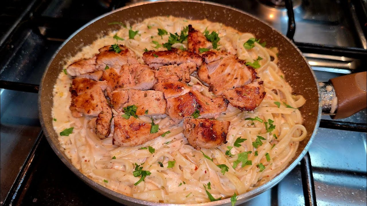 Chicken Fettuccine Alfredo 