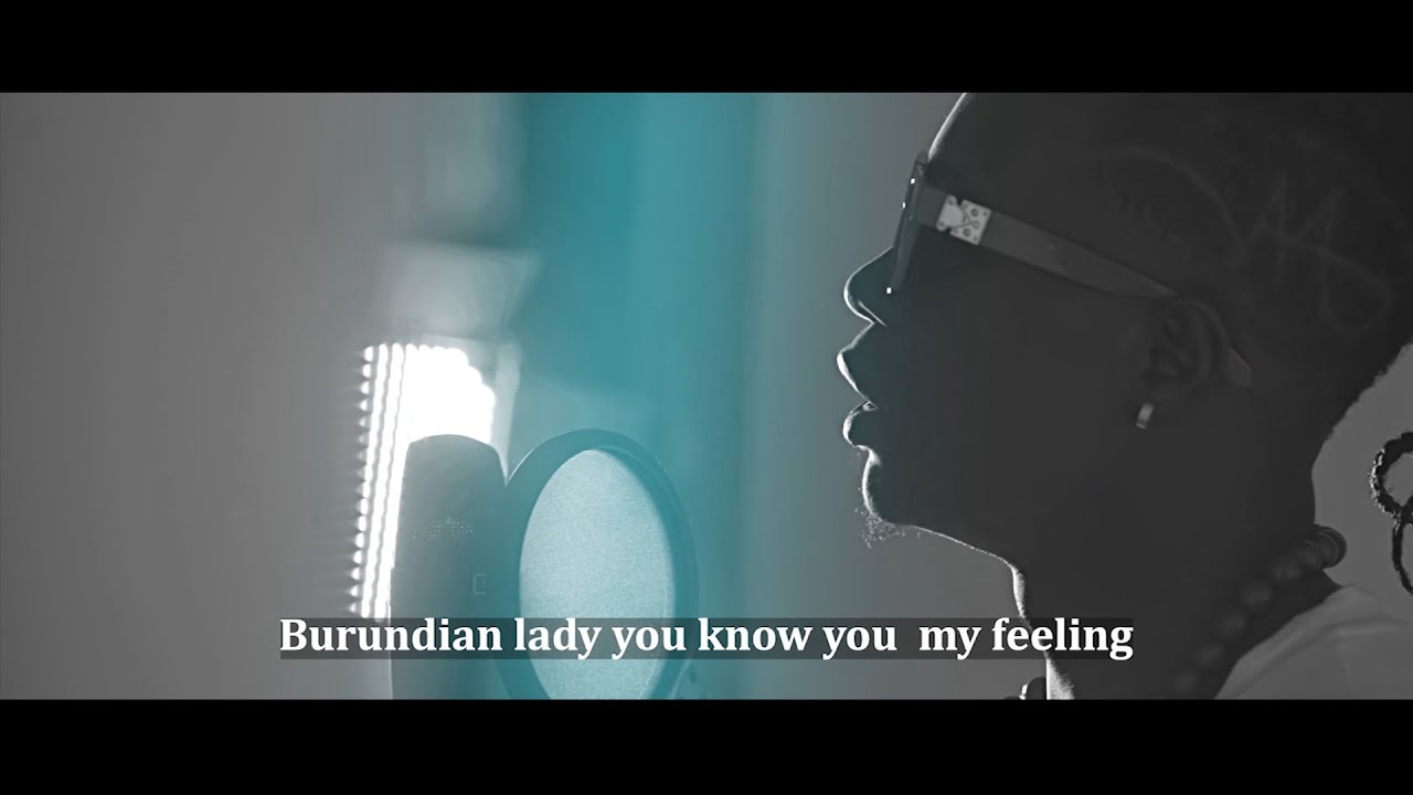 Momo Melody - Feeling (Official Video)
