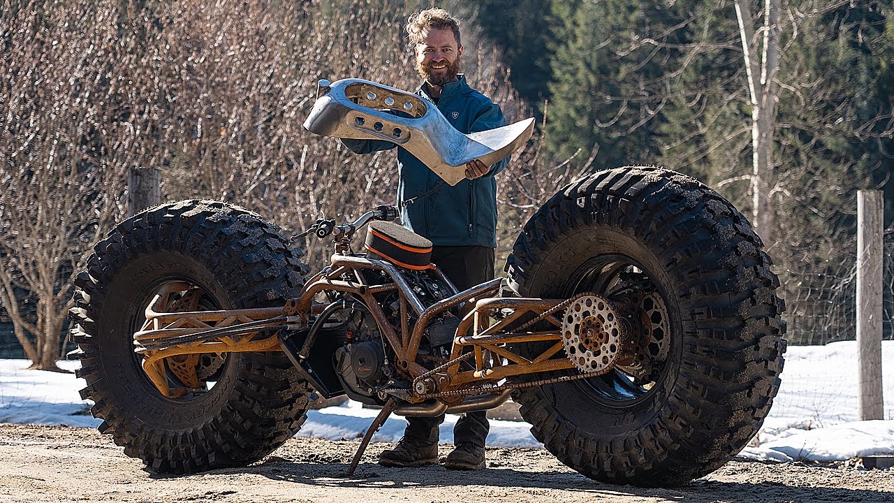 Изготовленный на заказ бензобак/сиденье для Monster Chopper!