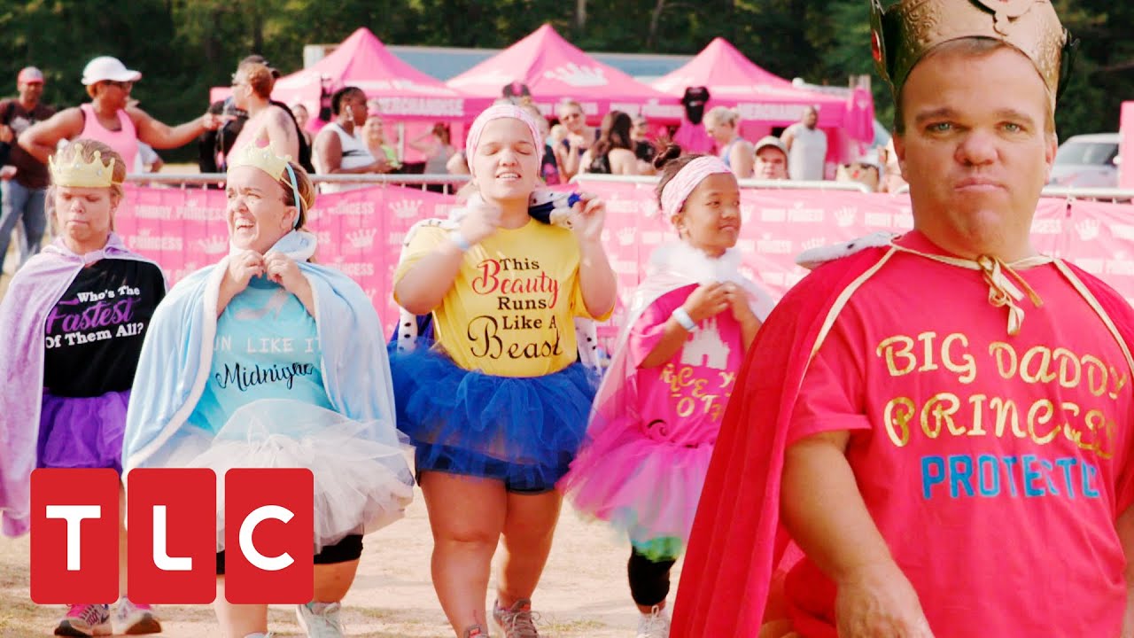 Trent, Alex e Jonah se vestem de princesa em apoio às meninas | Os Pequenos Johnstons | TLC Brasil