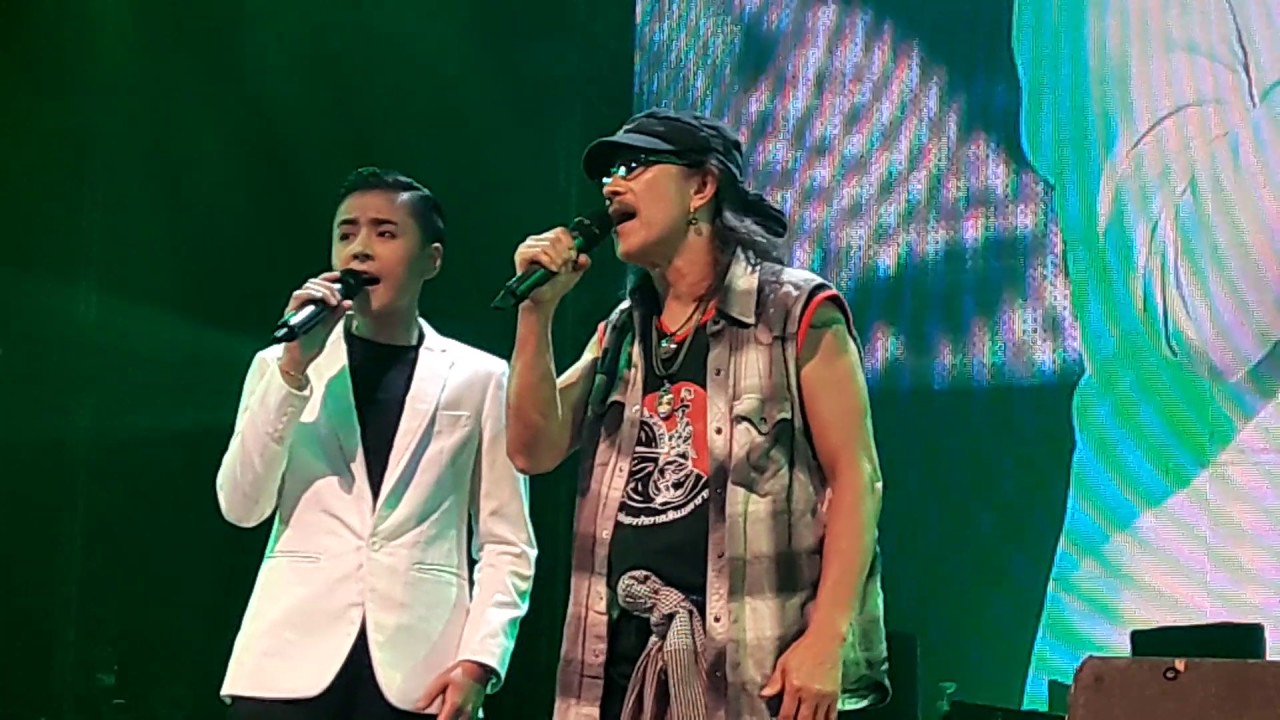 #เพลงดอกไผ่บาน นัท มาลิสา&แอ๊ด คาราบาว #คอนเสิร์ตหัวขบวนเสียงสู่ฟ้า 20-5-60