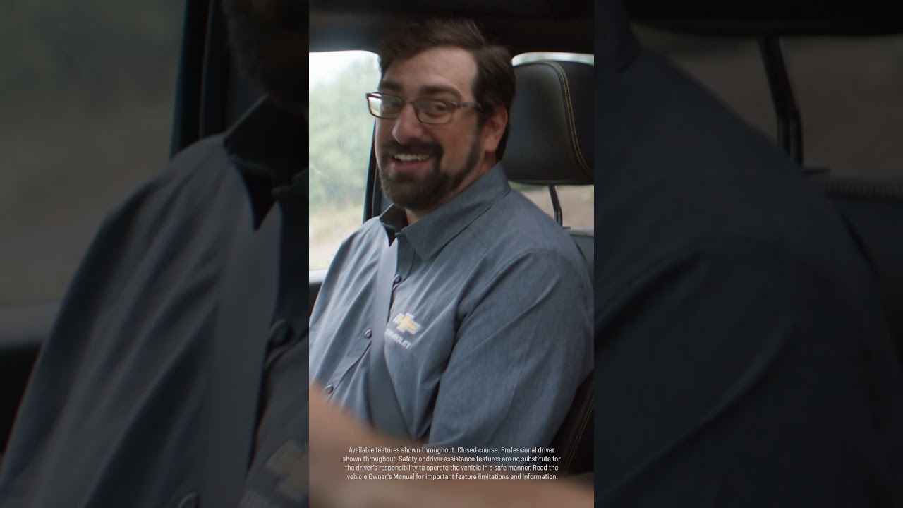 Who needs a spotter when you have 10 unique camera angles in the #ChevyColorado? Not Chase Elliott.
