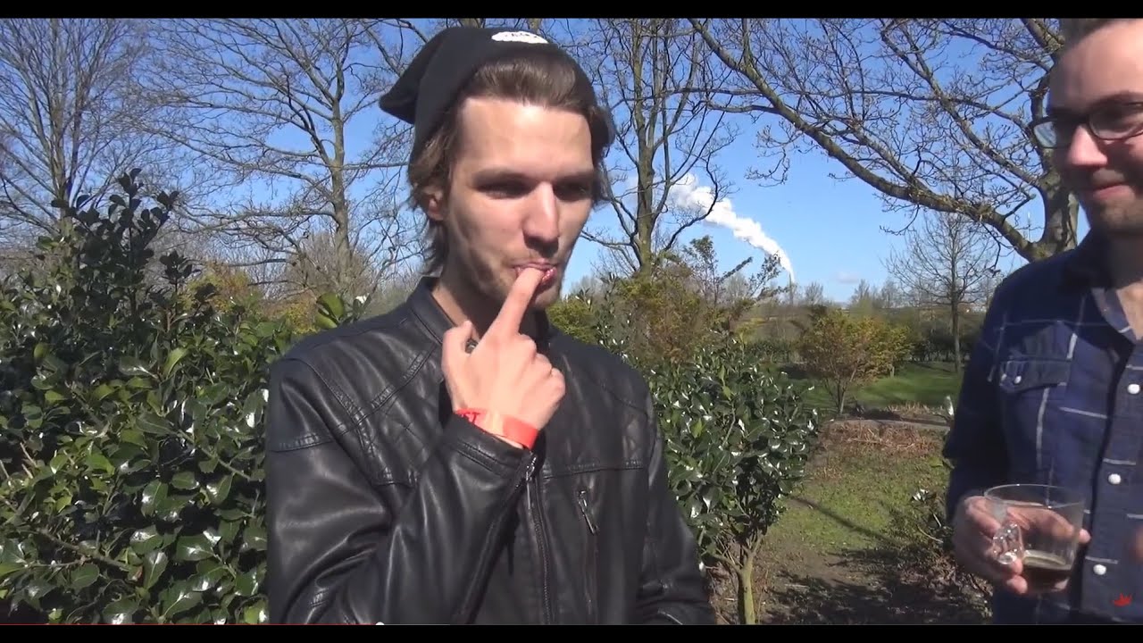 #55 ELKAARS SNOT ETEN || #ZU5E