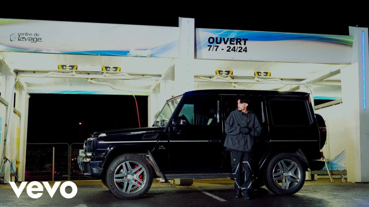 RnBoi - GOUMIN (Clip Officiel)