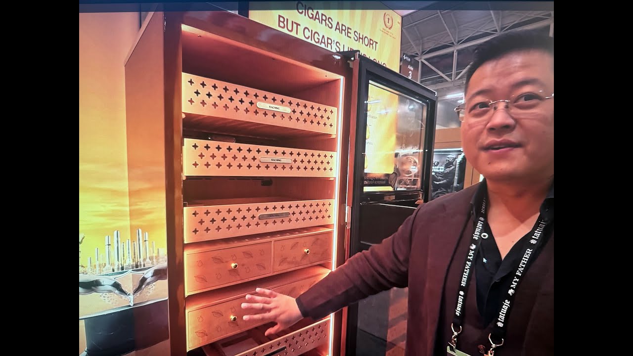 Raching Humidors
