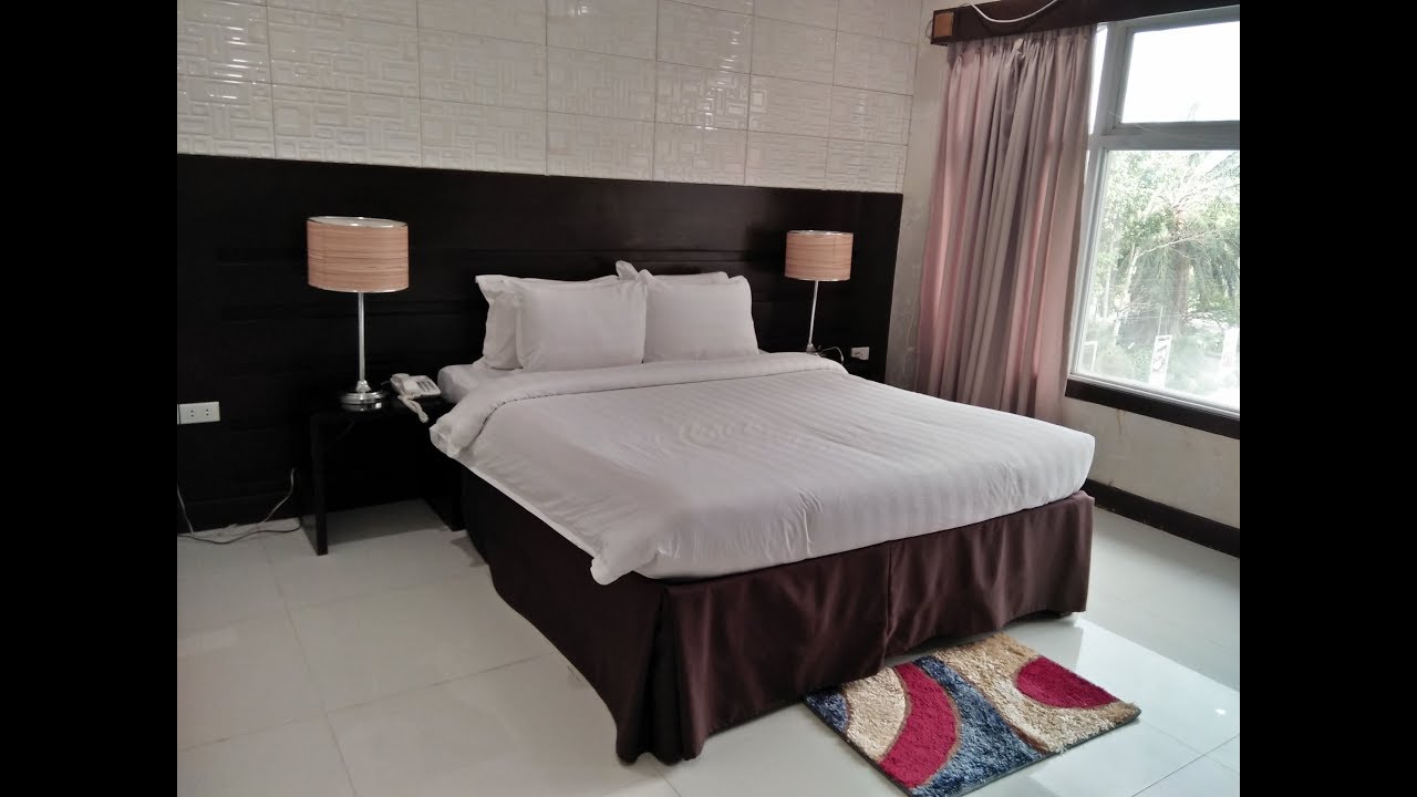 Deluxe Double Room @ FB Hotel and Convention Center