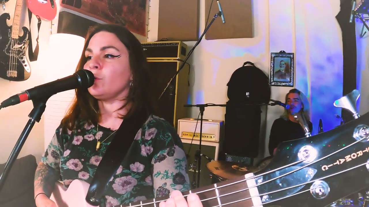 Episode:9 NIGHTGRASS (Greenhouse StudioLive Session MTL)