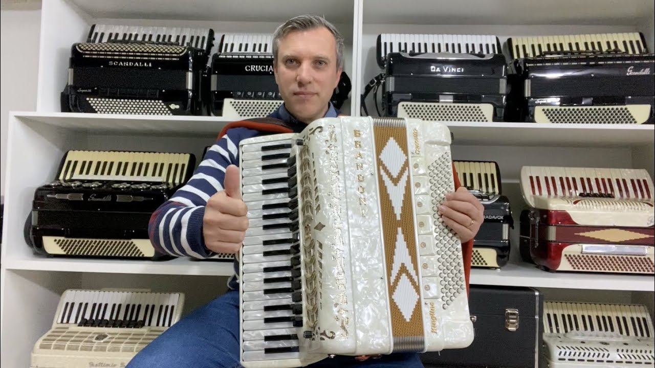 Acordeon Brandoni - Seminovo - Cassoto Duplo - Jeferson Oliveira