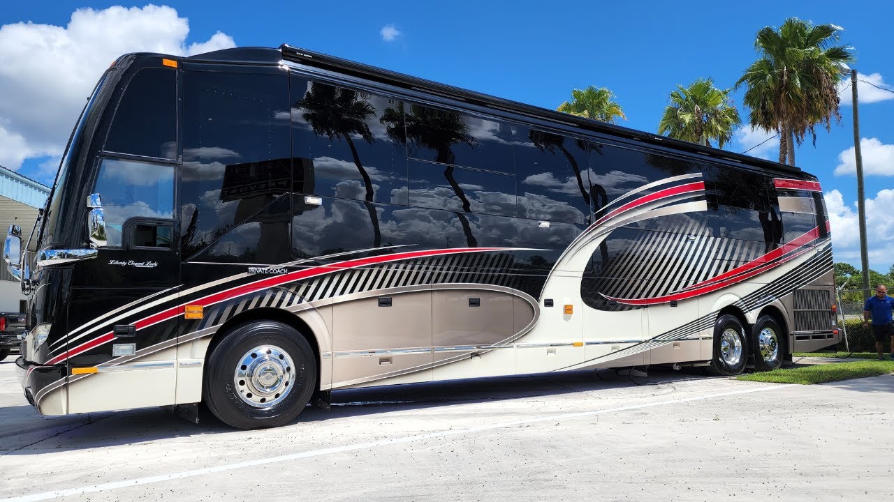 Tour of Prevost Liberty Coach Quad Slide that is For Sale