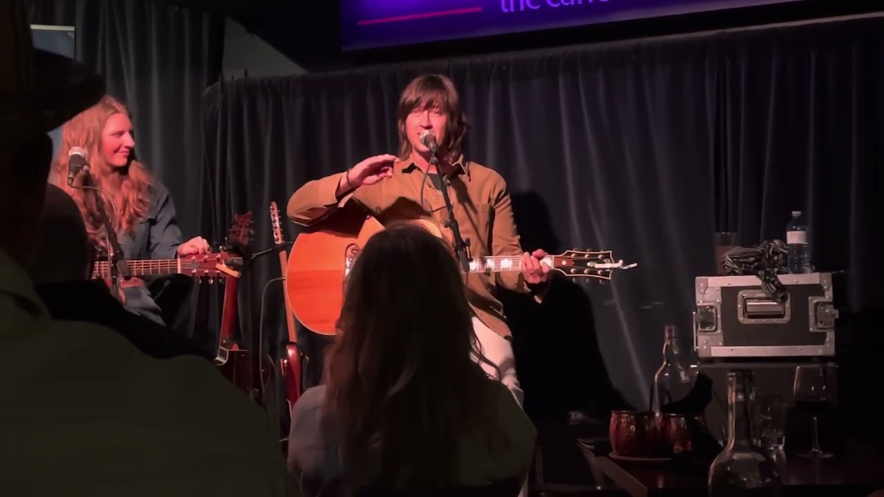 Rhett Miller (Old 97&rsquo;s) playing &ldquo;Victoria&rdquo; at the Carleton&rsquo;s HUFF festival&rsquo;s songwriters circle. 