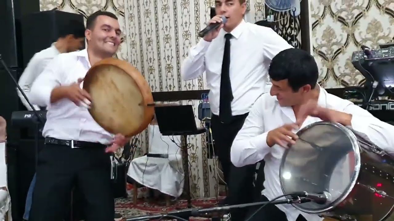 Doira vs dovul  bazmi tuyxonani portlatib yuborishdi.