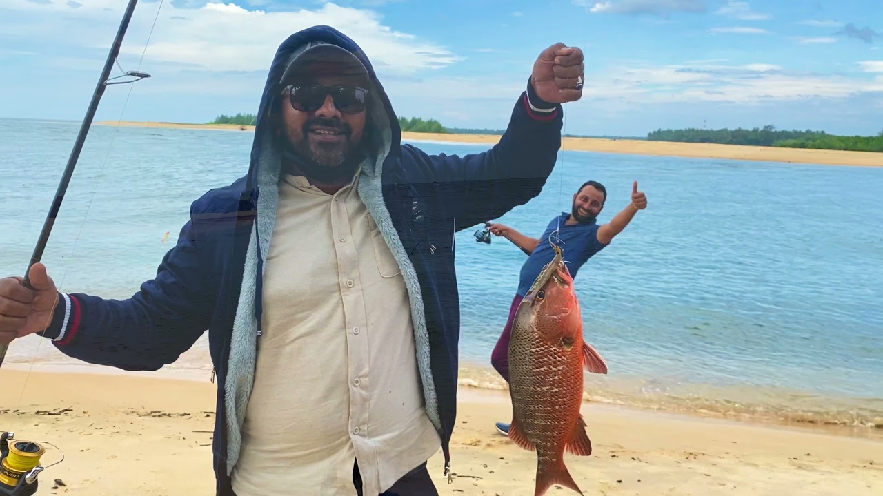 Big snapper  trevally  Salmon fish from Manglore sandy shore sasitulu beach || fishing trip ||