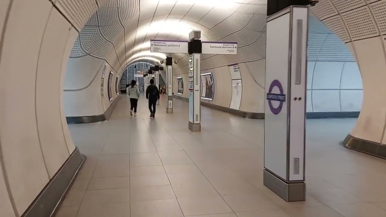 London's longest underground interchange walk!